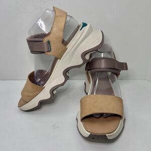 Sorel Kinetic Impact Tan Velcro Closure Platform Sandals Size 9 1/2